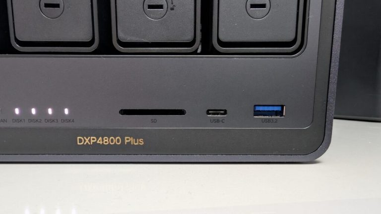 Ugreen DXP4800 4-Bay NAS Drive Review