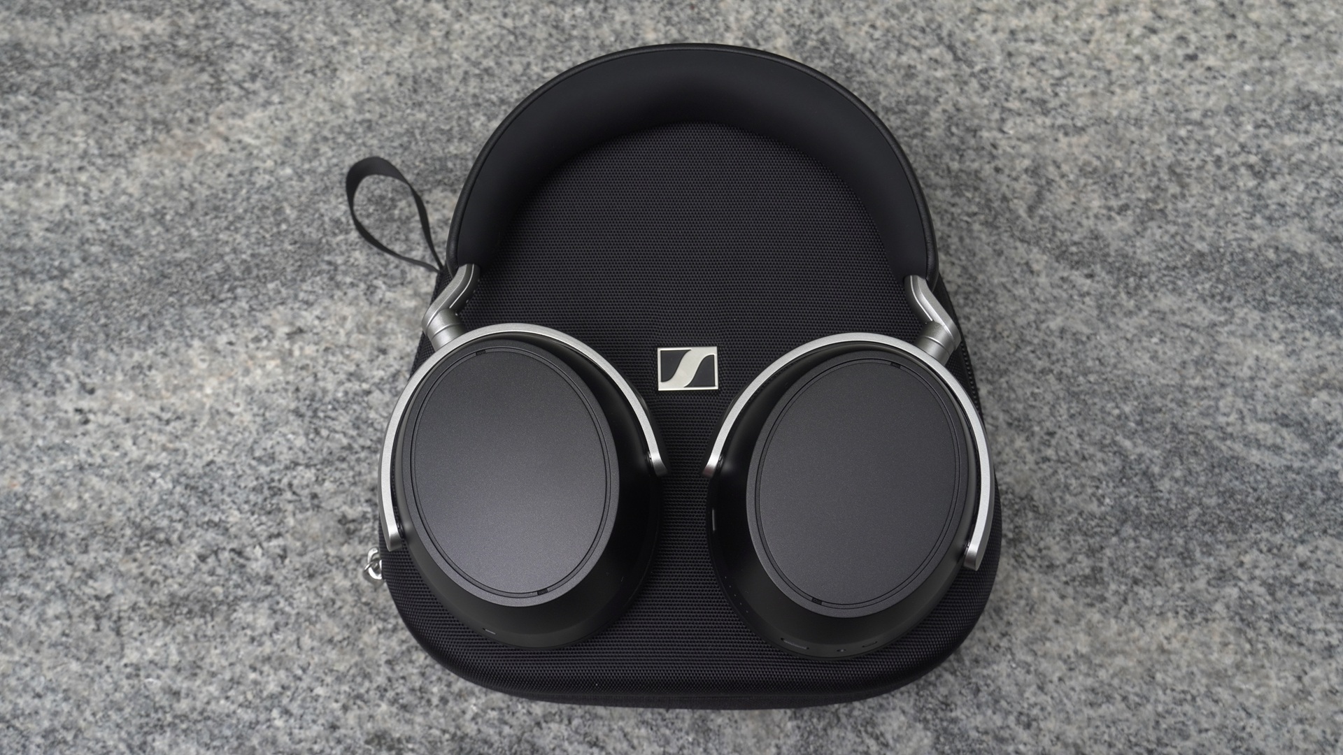 Sennheiser HDB 630 Review