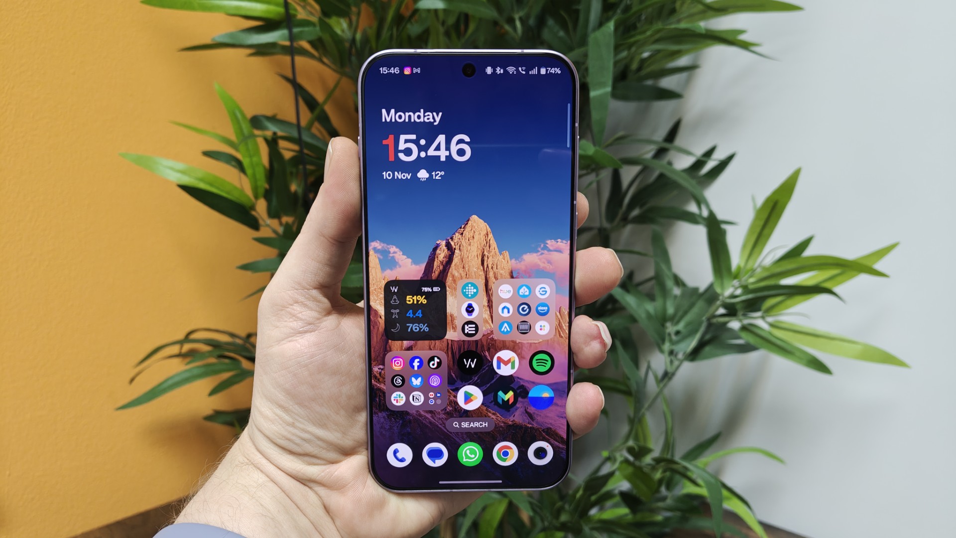 OnePlus could redesign its lock screen with some Samsung inspiration