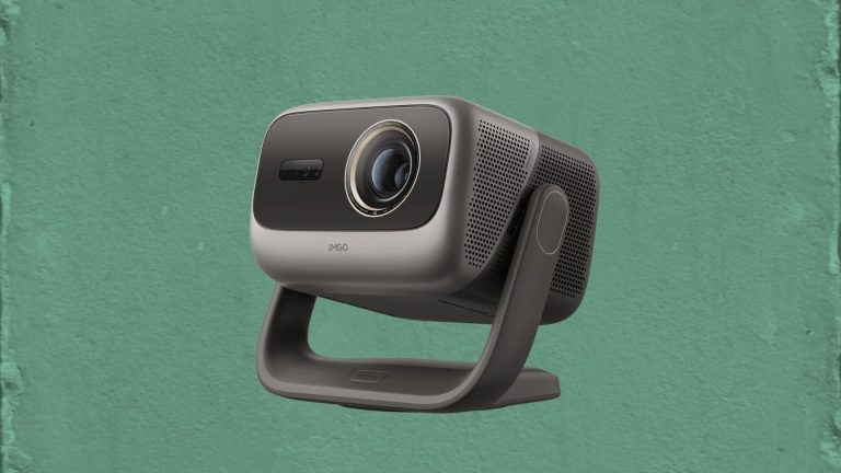 This new 4K projector wants to solve the problem almost every projector has