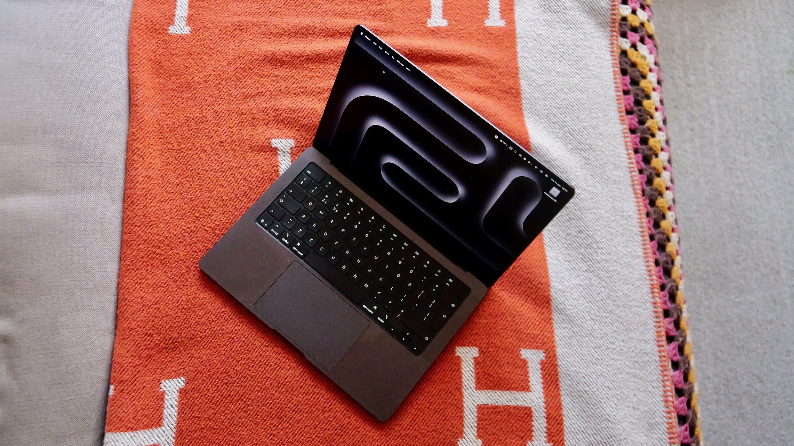 Apple’s touchscreen MacBook is starting to sound more and more real
