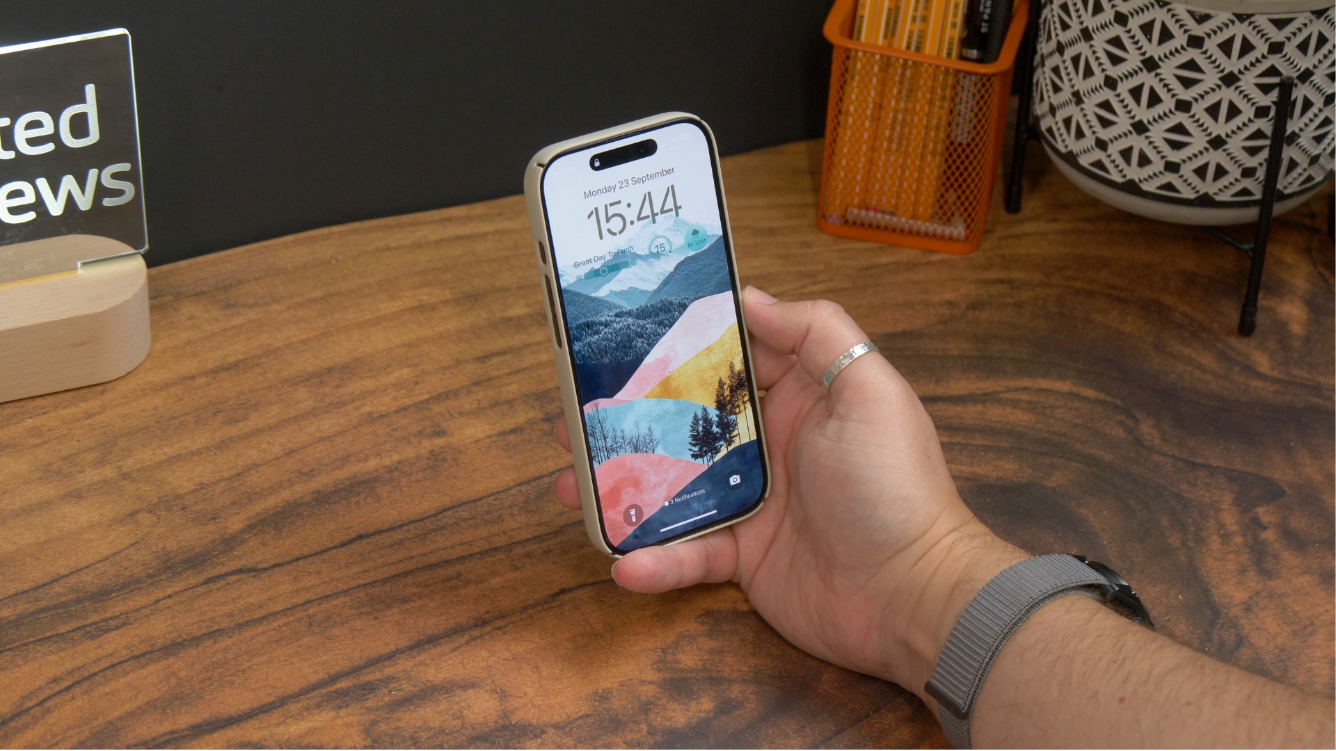iCloud+ members get tasty AI benefits in iOS 27