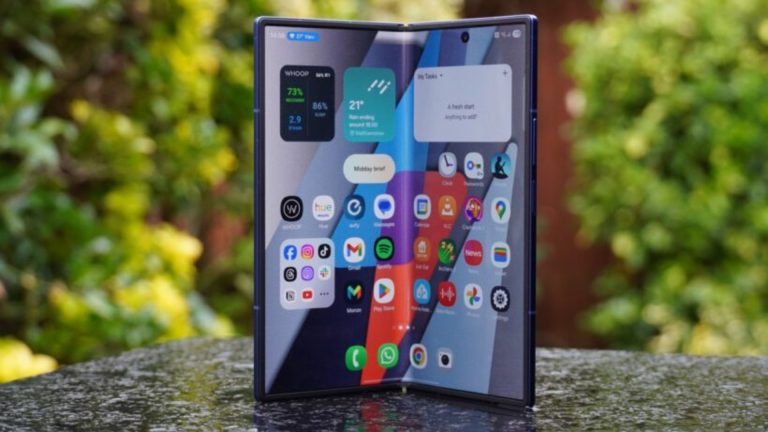 Huge Galaxy Z Fold 8 Wide leak teases lighter design, bigger battery and fewer creases