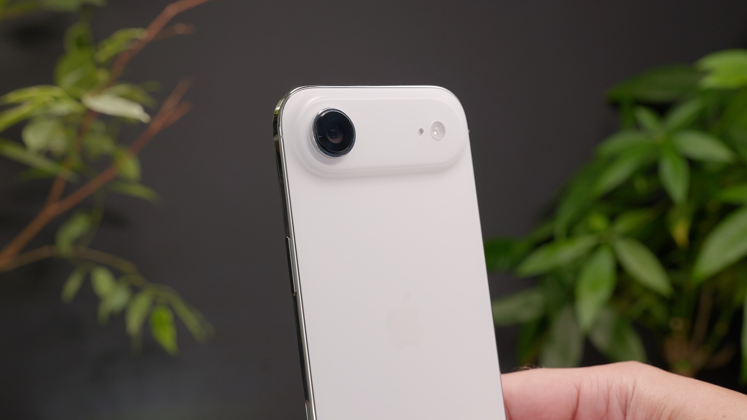 iPhone 20 could look like a thinner, rounder iPhone Air