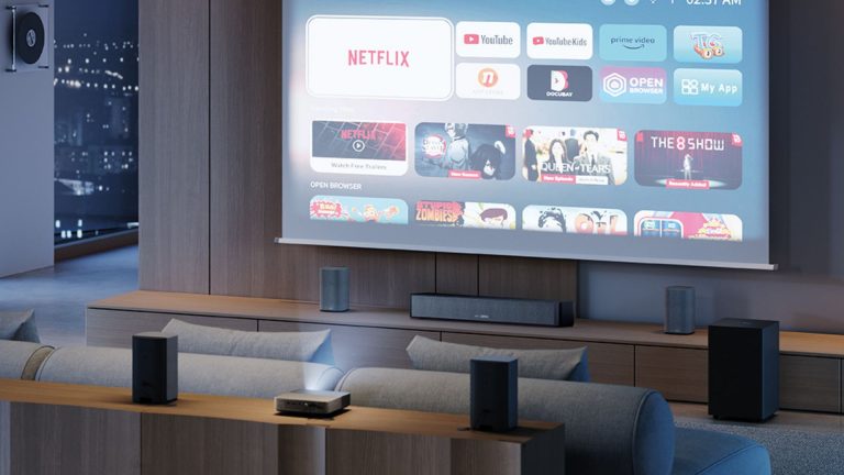 Loewe adds a centre speaker to its We