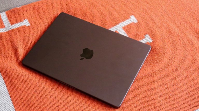 Report claims future of the MacBook line has changed drastically