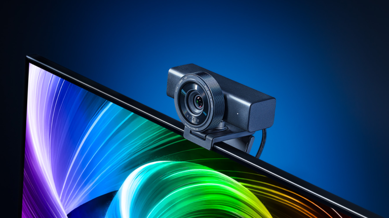 Razer’s Kiyo V2 Pro webcam shoots 4K video at 60fps
