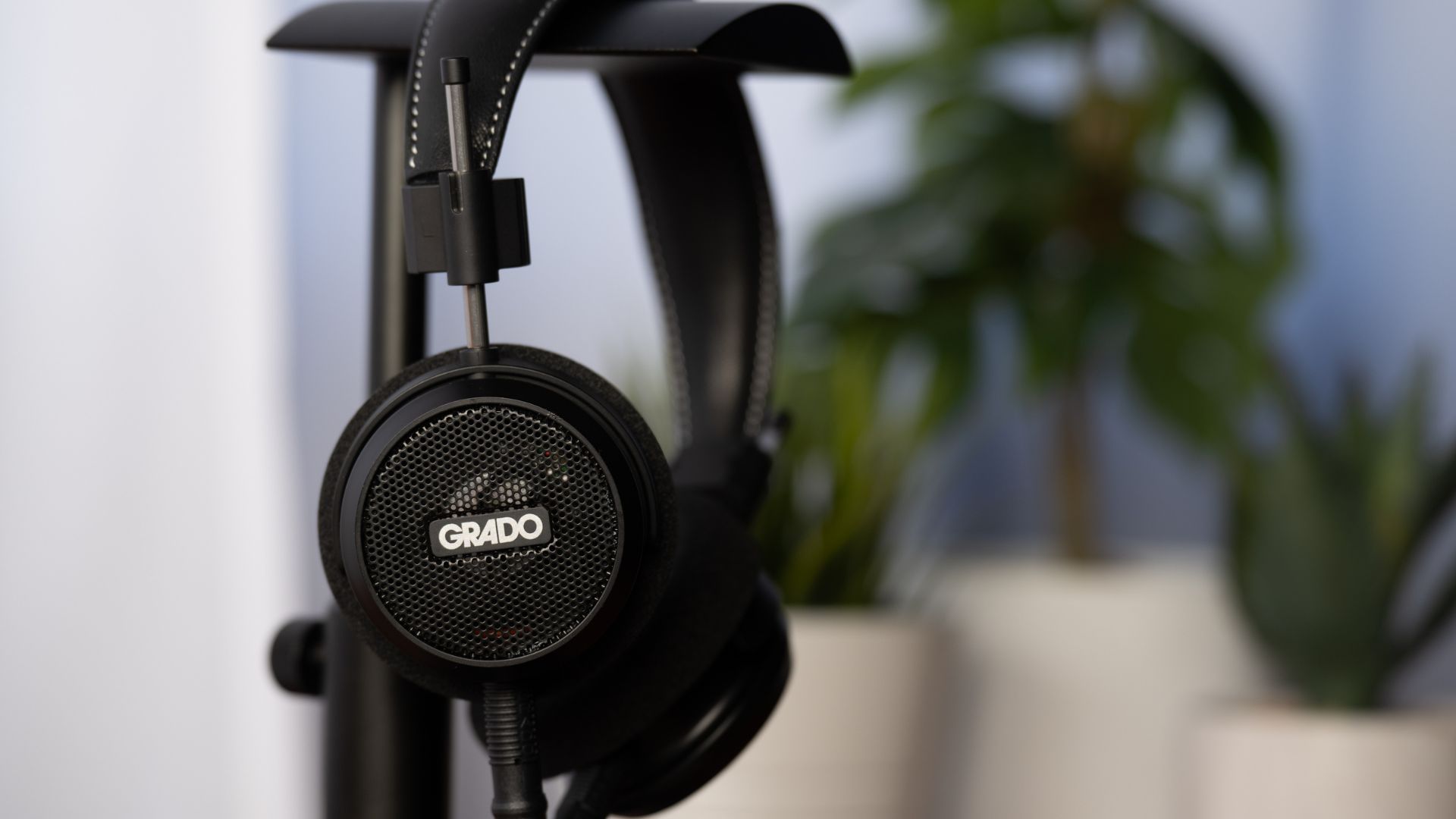 Grado’s Signature S150 offers an affordable way into its headphone range